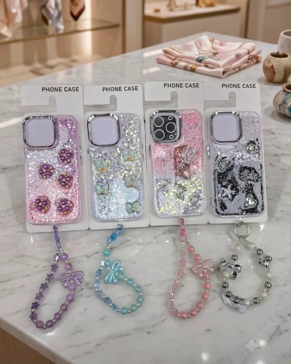 Funda con Charms + Correa NEGRA - iPhone 13/14